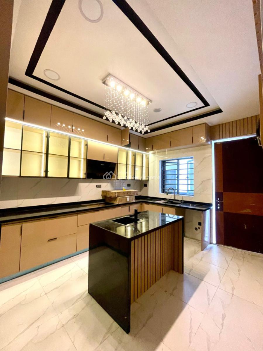 5 Bedroom Detached + Bq, Lekki, Lagos, House for Sale