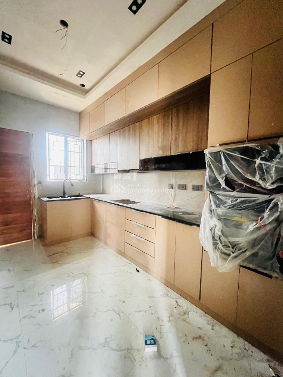 Luxury 4 Bedroom Terraced Duplex in a Serene Estate with Nice Feature, Phase 2, Ogudu, Lagos, House for Sale