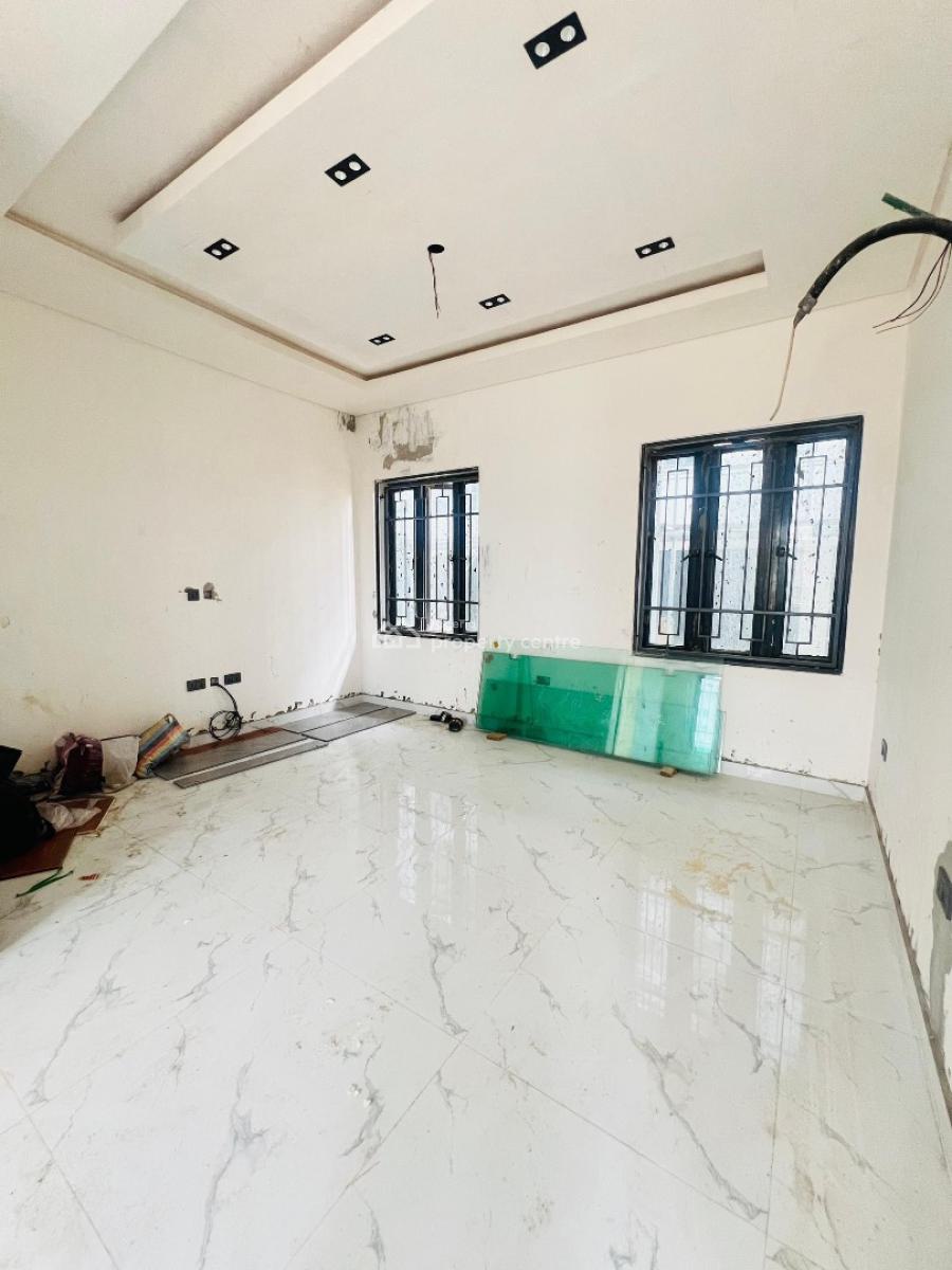 Luxury 4 Bedroom Terraced Duplex in a Serene Estate with Nice Feature, Phase 2, Ogudu, Lagos, House for Sale