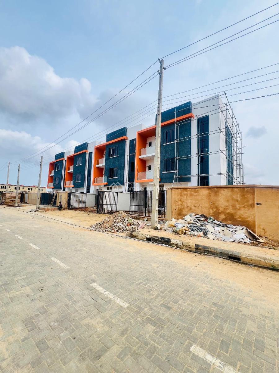 Luxury 4 Bedroom Terraced Duplex in a Serene Estate with Nice Feature, Phase 2, Ogudu, Lagos, House for Sale