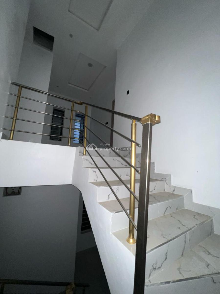Sharp Lovely Shared Apartment Inside 4 Bedroom Duplex, Orchid Drive, Royal Pine Estate, Lekki, Lagos, Terraced Duplex for Rent