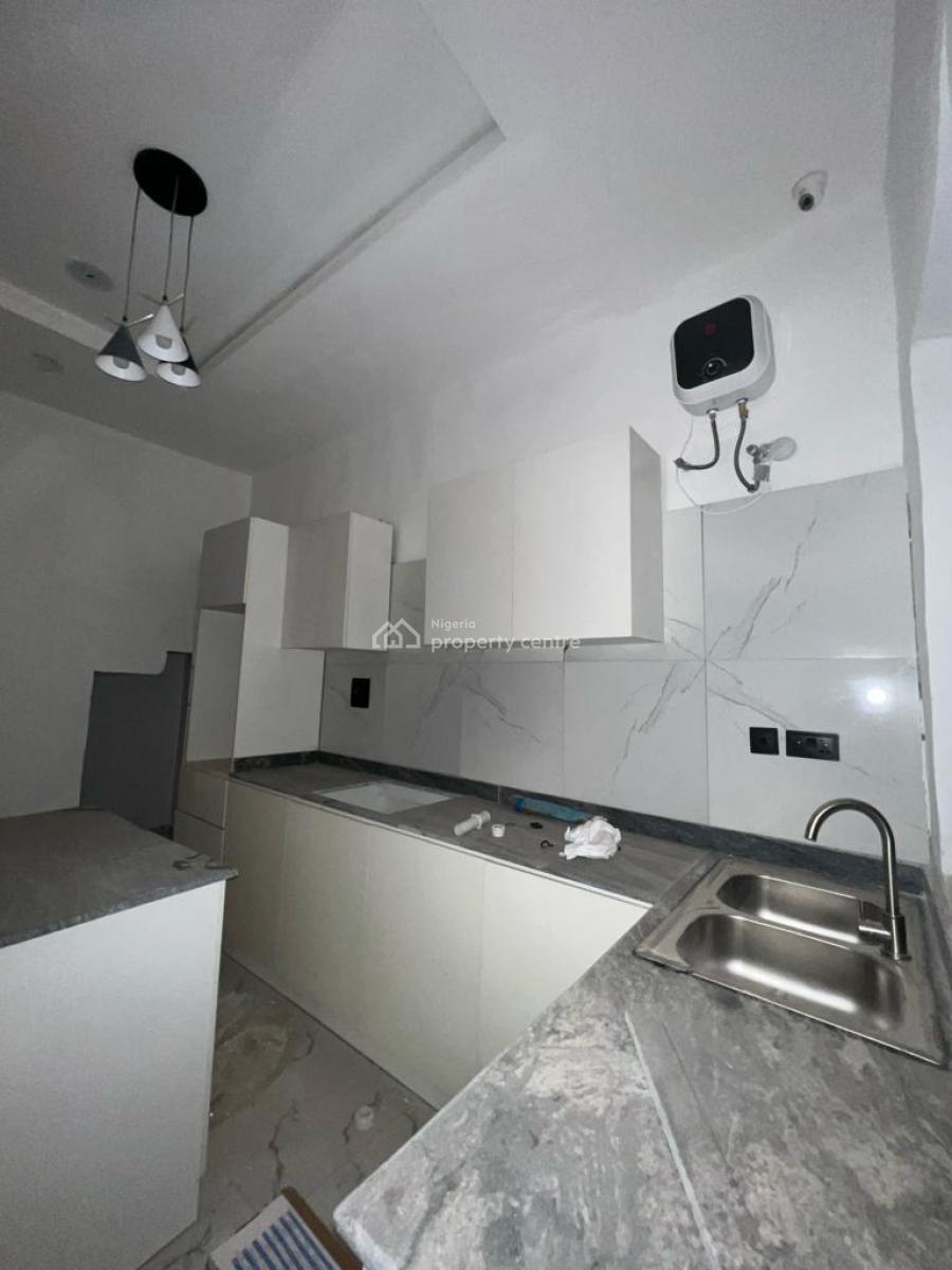 Sharp Lovely Shared Apartment Inside 4 Bedroom Duplex, Orchid Drive, Royal Pine Estate, Lekki, Lagos, Terraced Duplex for Rent