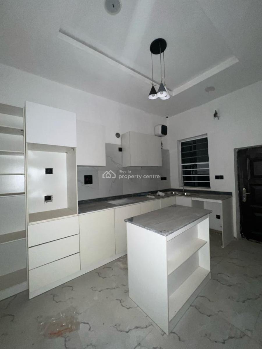 Sharp Lovely Shared Apartment Inside 4 Bedroom Duplex, Orchid Drive, Royal Pine Estate, Lekki, Lagos, Terraced Duplex for Rent
