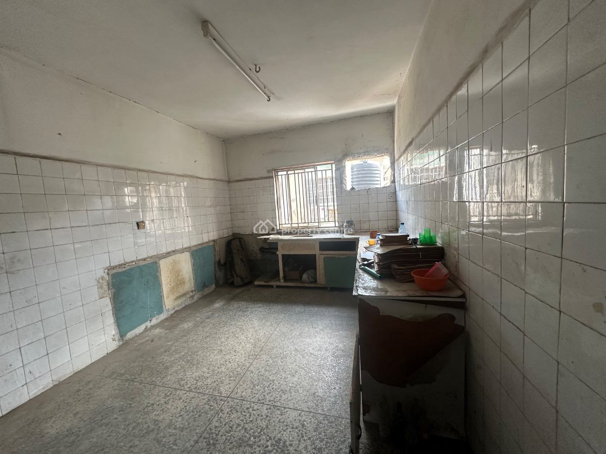 3 Bedroom Office Space, Ogundana Street, Off Allen Avenue ( Hilton Bus Stop), Allen, Ikeja, Lagos, Office Space for Rent