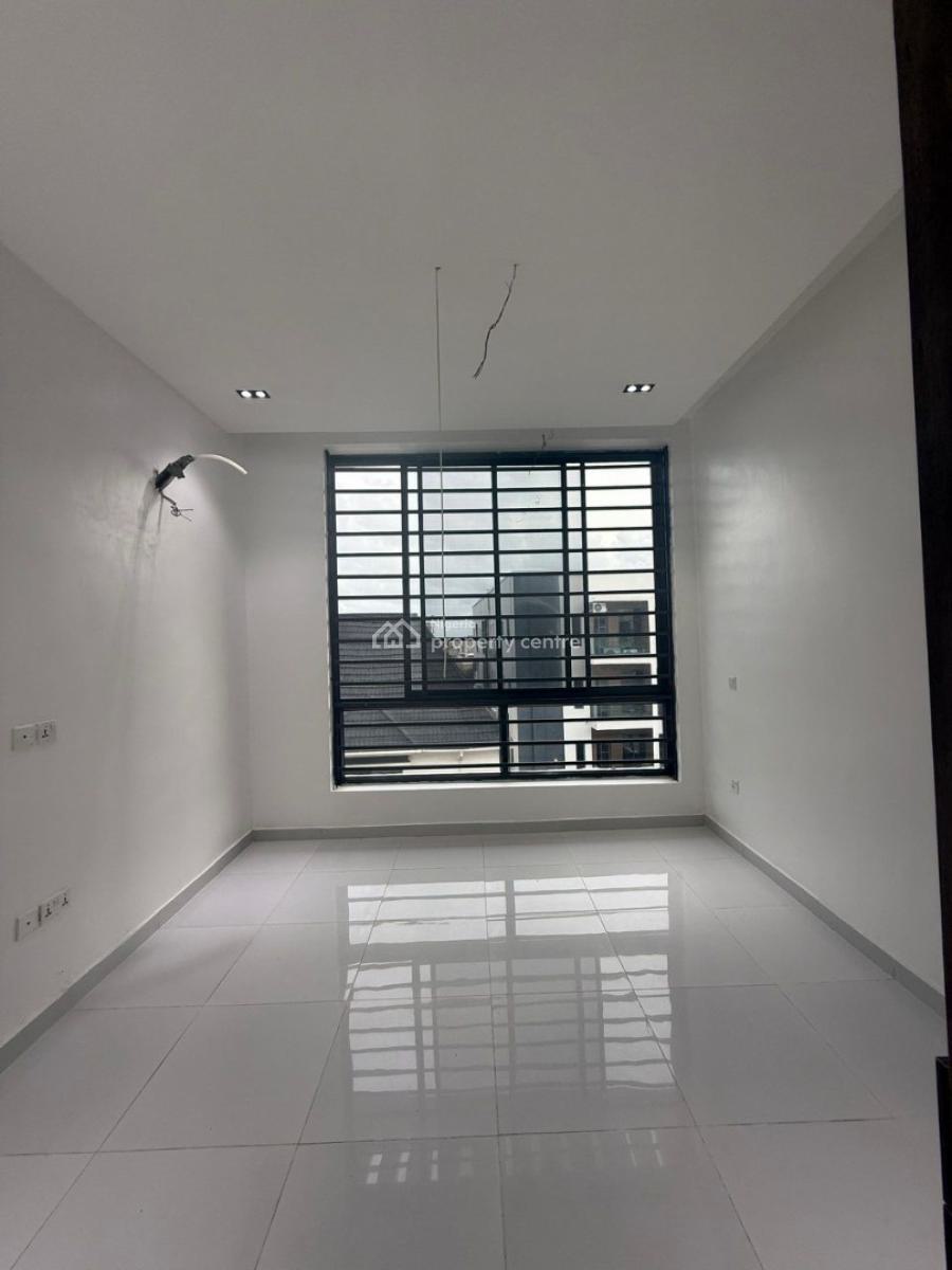 Luxury 2 Bedroom, Ologolo, Lekki, Lagos, Block of Flats for Sale
