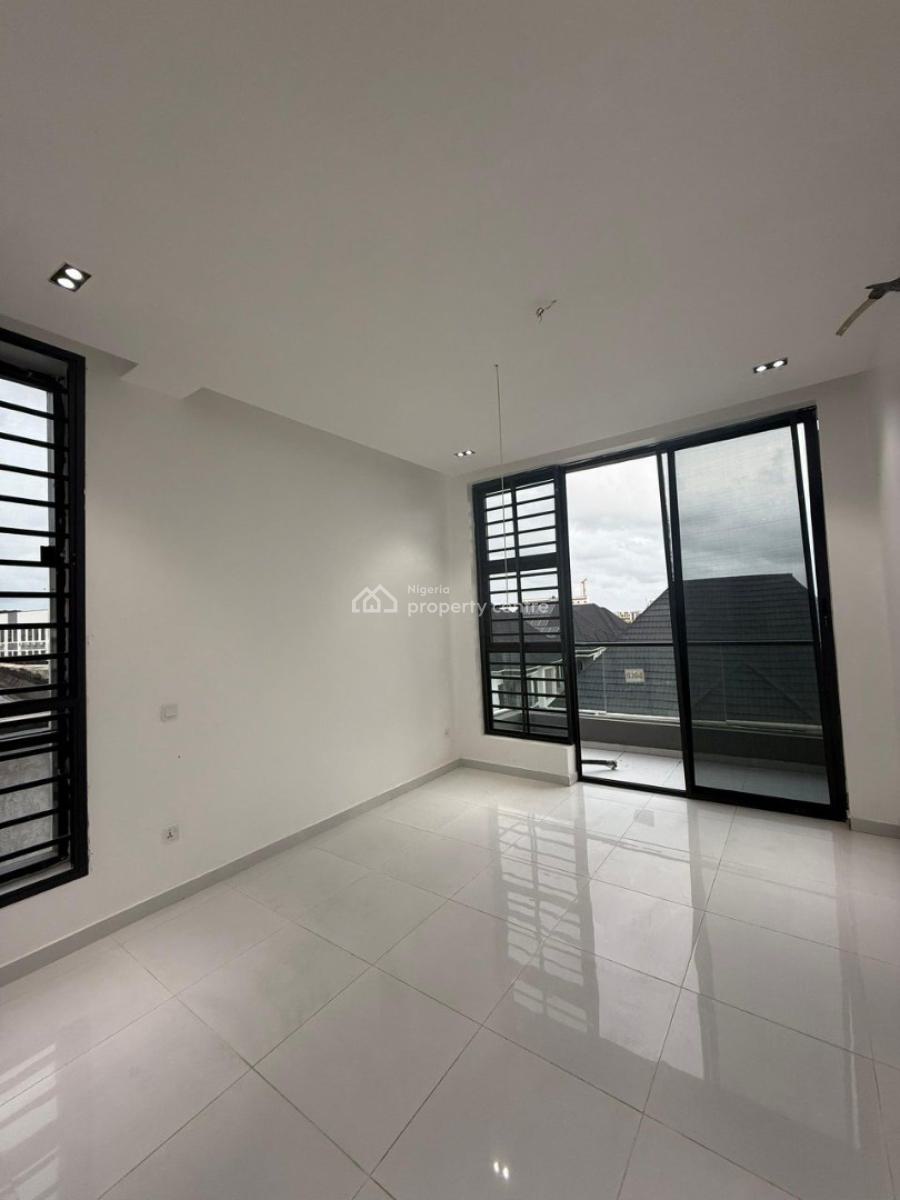 Luxury 2 Bedroom, Ologolo, Lekki, Lagos, Block of Flats for Sale