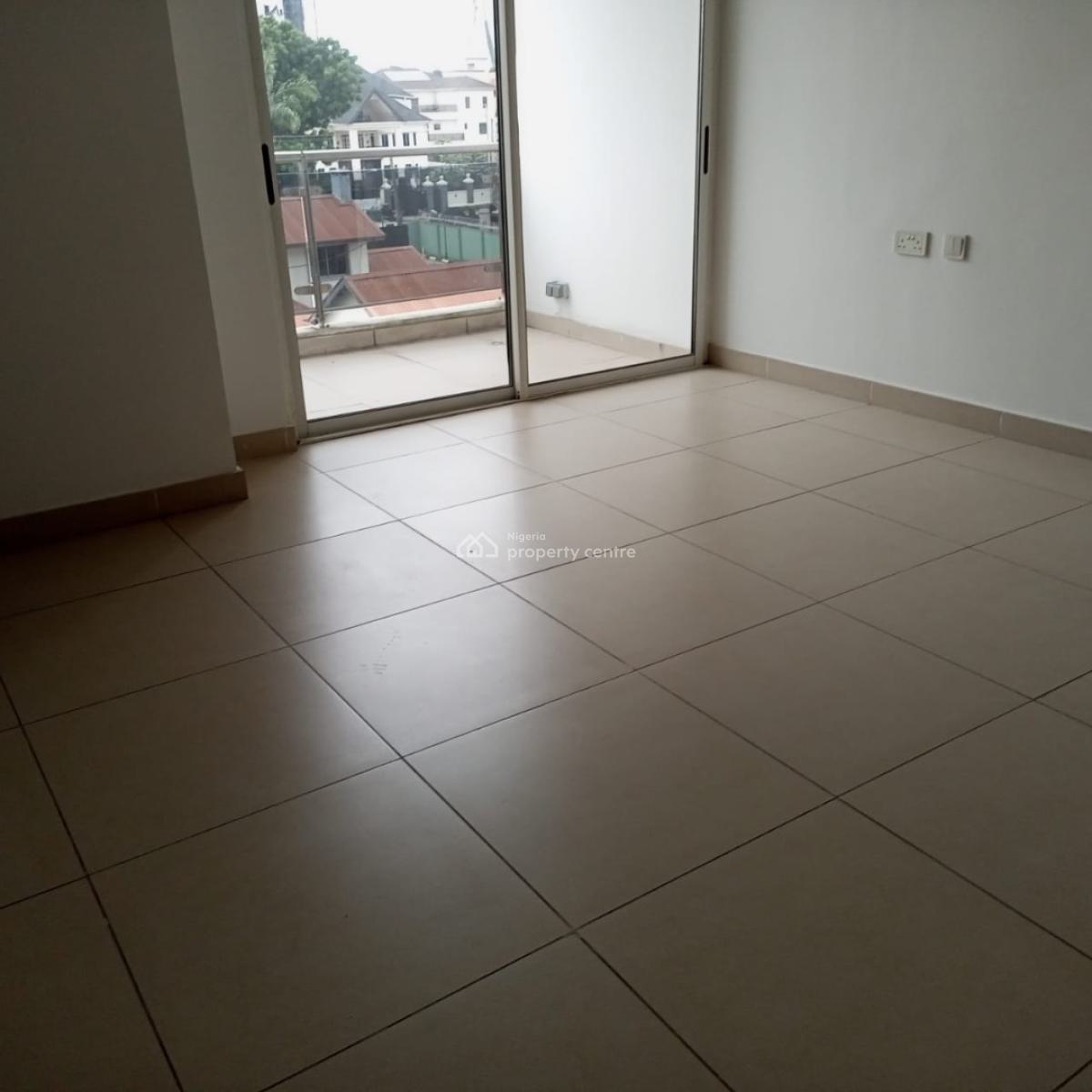 Exquisite 3 Bedroom Apartment with a Room Bq, Old Ikoyi, Ikoyi, Lagos, Flat / Apartment for Rent