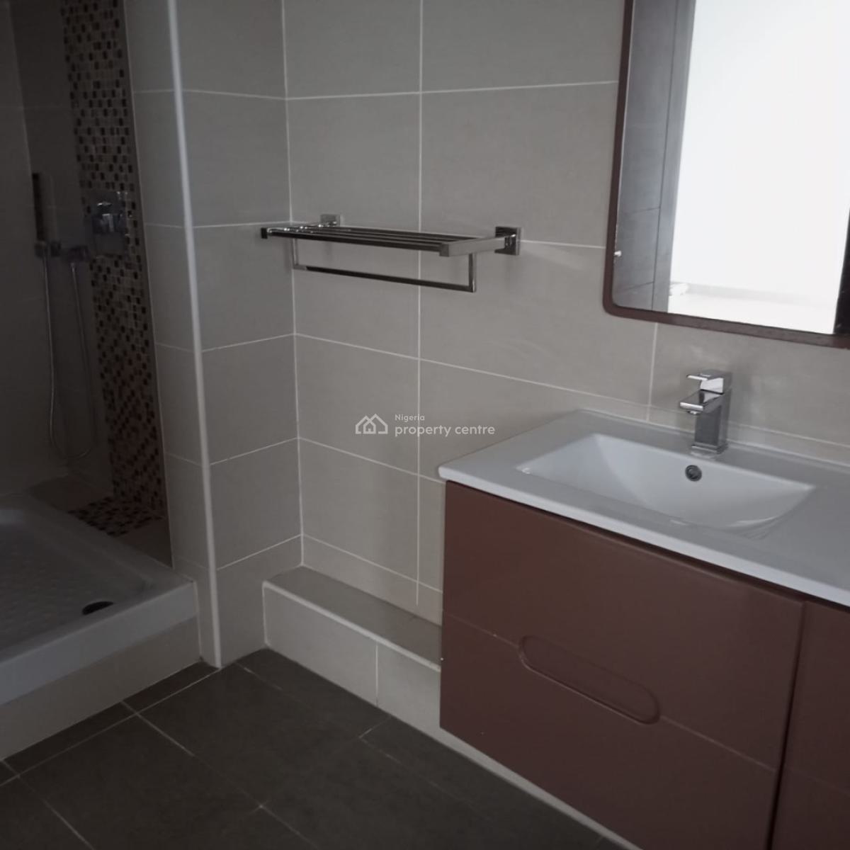 Exquisite 3 Bedroom Apartment with a Room Bq, Old Ikoyi, Ikoyi, Lagos, Flat / Apartment for Rent