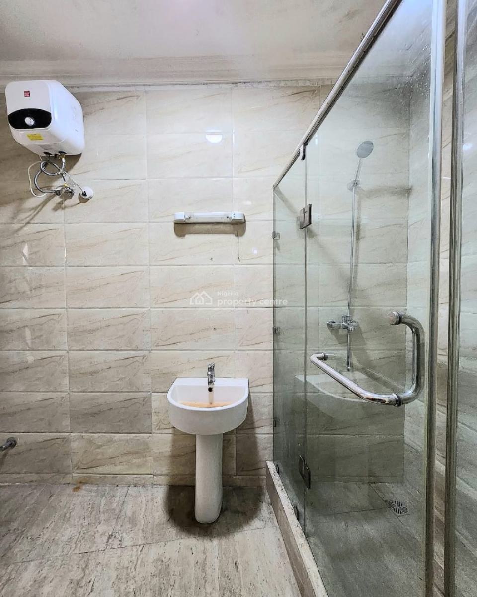 Spacious 4-bedroom Terrace Duplex, Osapa, Lekki, Lagos, Terraced Duplex for Rent