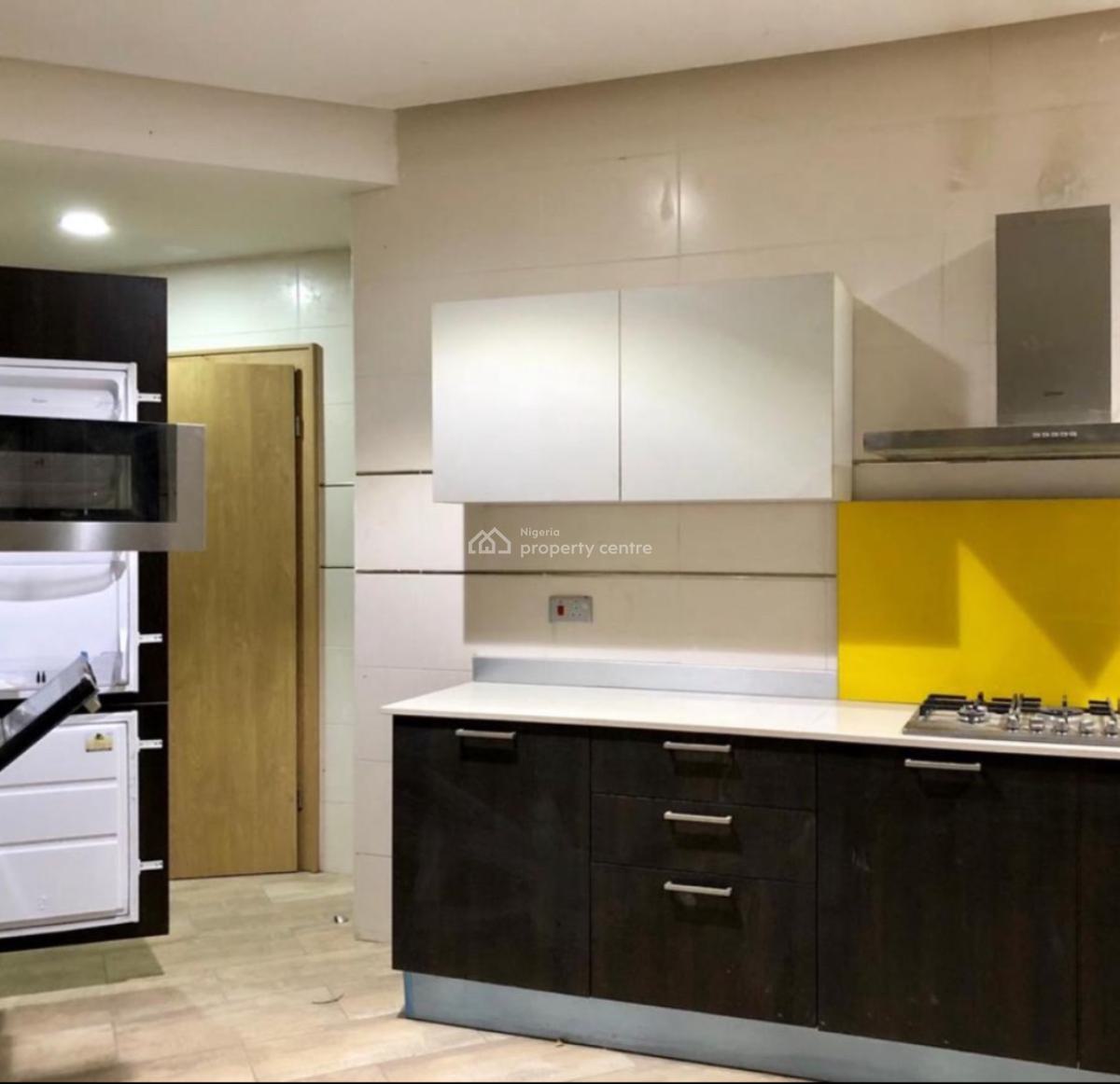 Mini Estate, Garki, Abuja, Hotel / Guest House for Sale