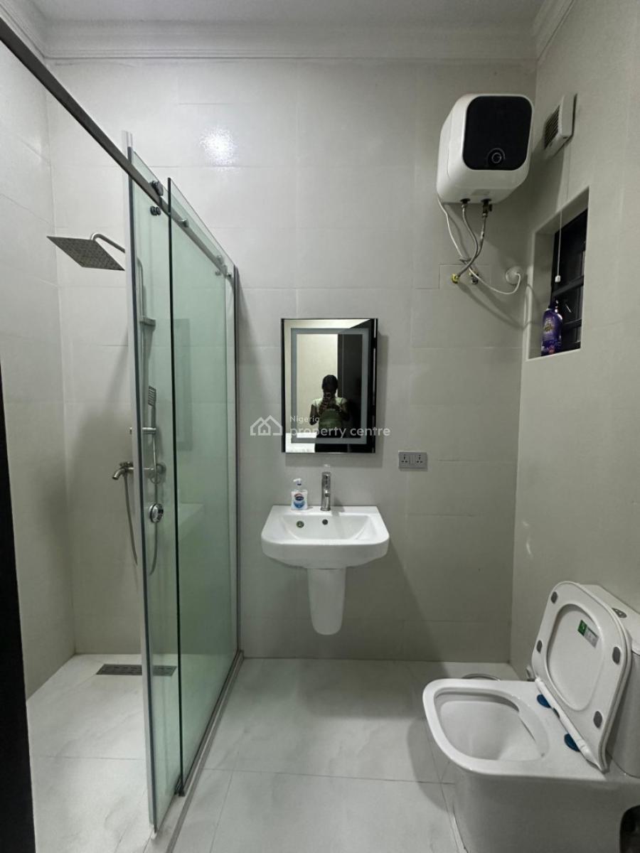 2 Bedroom Apartment, Lekki, Lagos, Flat / Apartment for Sale