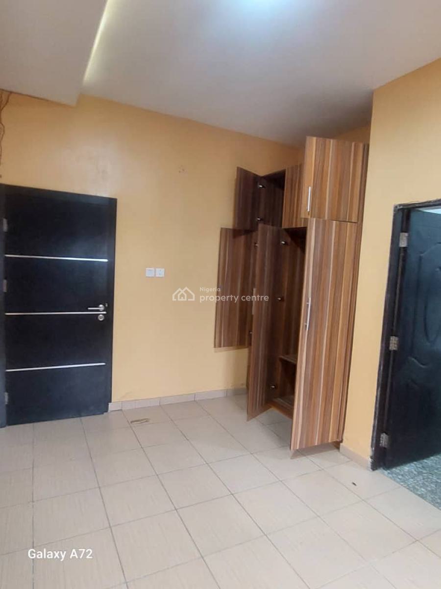 a Massive 3 Bedrooms Flat All En-suite, Opic, Isheri North, Lagos, Flat / Apartment for Rent