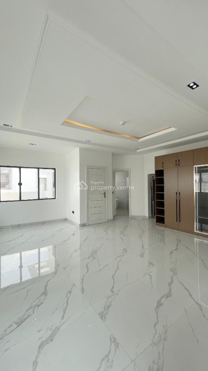 Massive and Exquisite 5 Bedroom Fully Detached Duplex, Pinnock Beach Estate, Lekki, Lagos, Detached Duplex for Sale