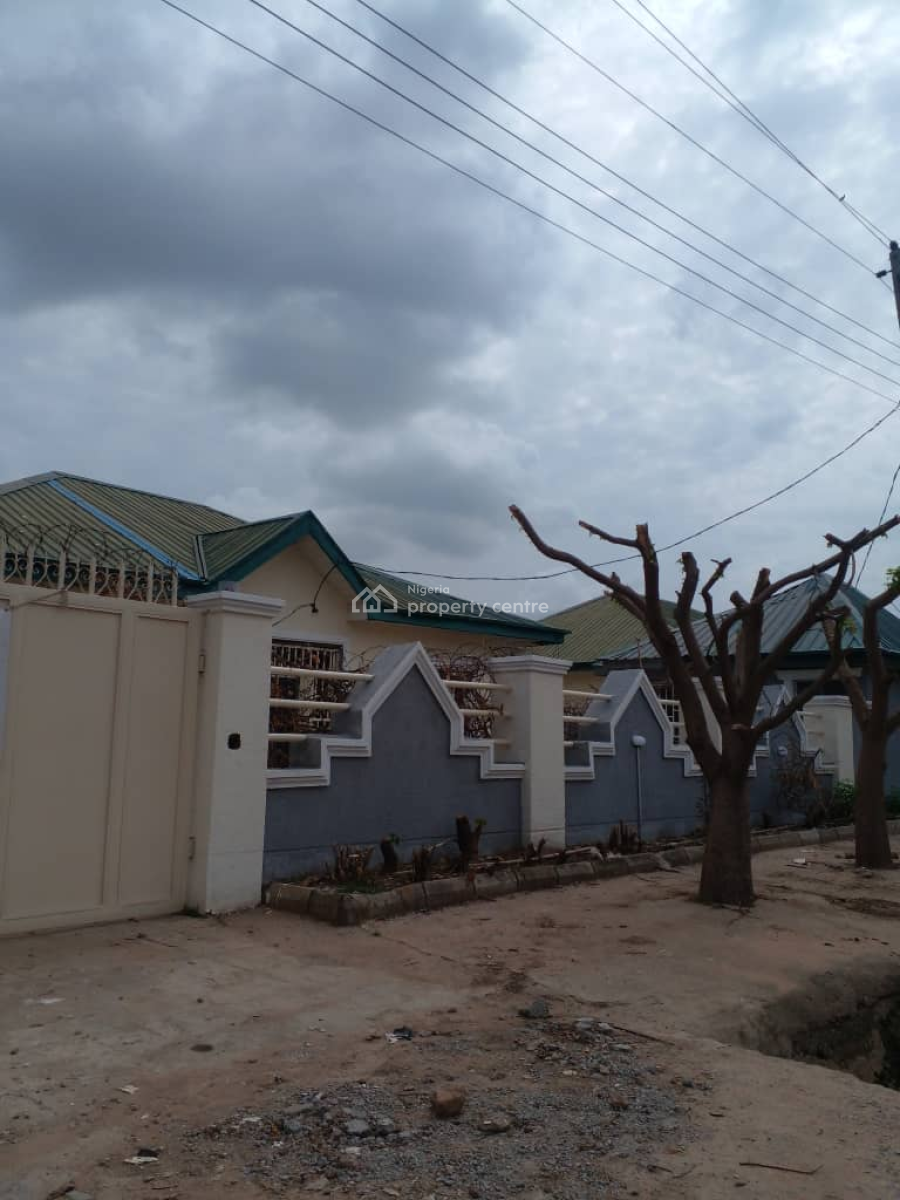 Studio Apartment, Fha Lugbe, New Site, Fha (f.h.a), Lugbe District, Abuja, Self Contain (single Rooms) for Rent