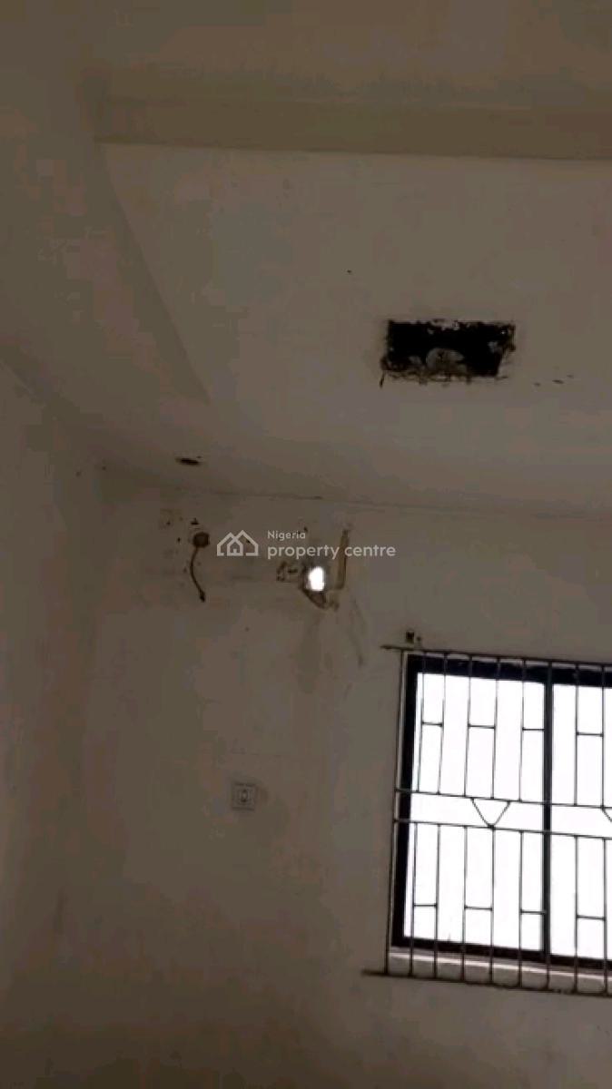 Decent 2 Bedroom Up Flat 3t 2b a Room Ensuite All Tiled with Pop, Atunrase Estate, Gbagada, Lagos, Flat / Apartment for Rent