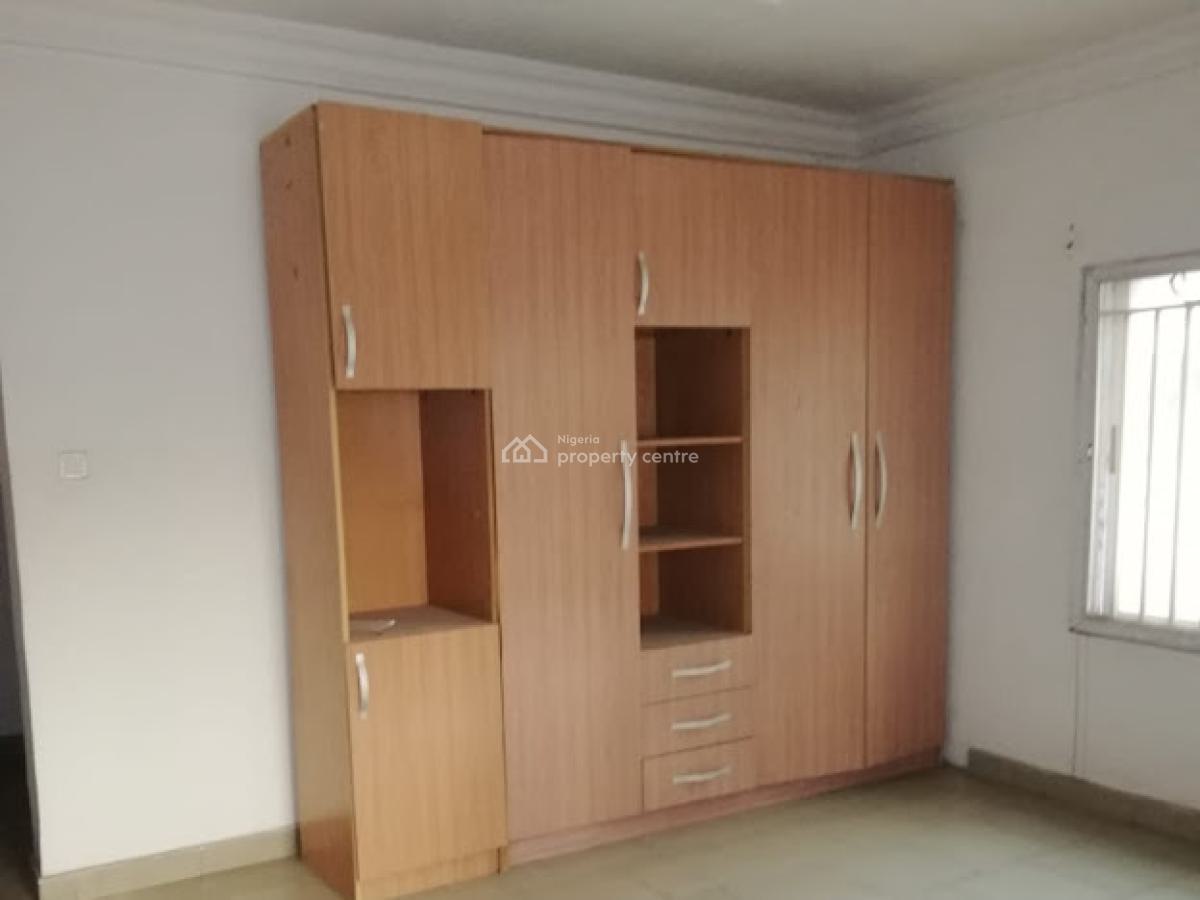 Spacious 2 Bedroom Flat, Ikate, Lekki, Lagos, Flat / Apartment for Sale