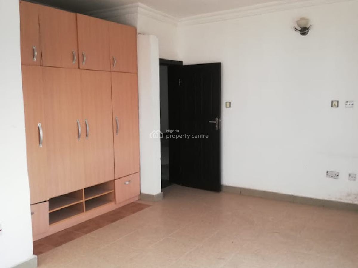 Spacious 2 Bedroom Flat, Ikate, Lekki, Lagos, Flat / Apartment for Sale