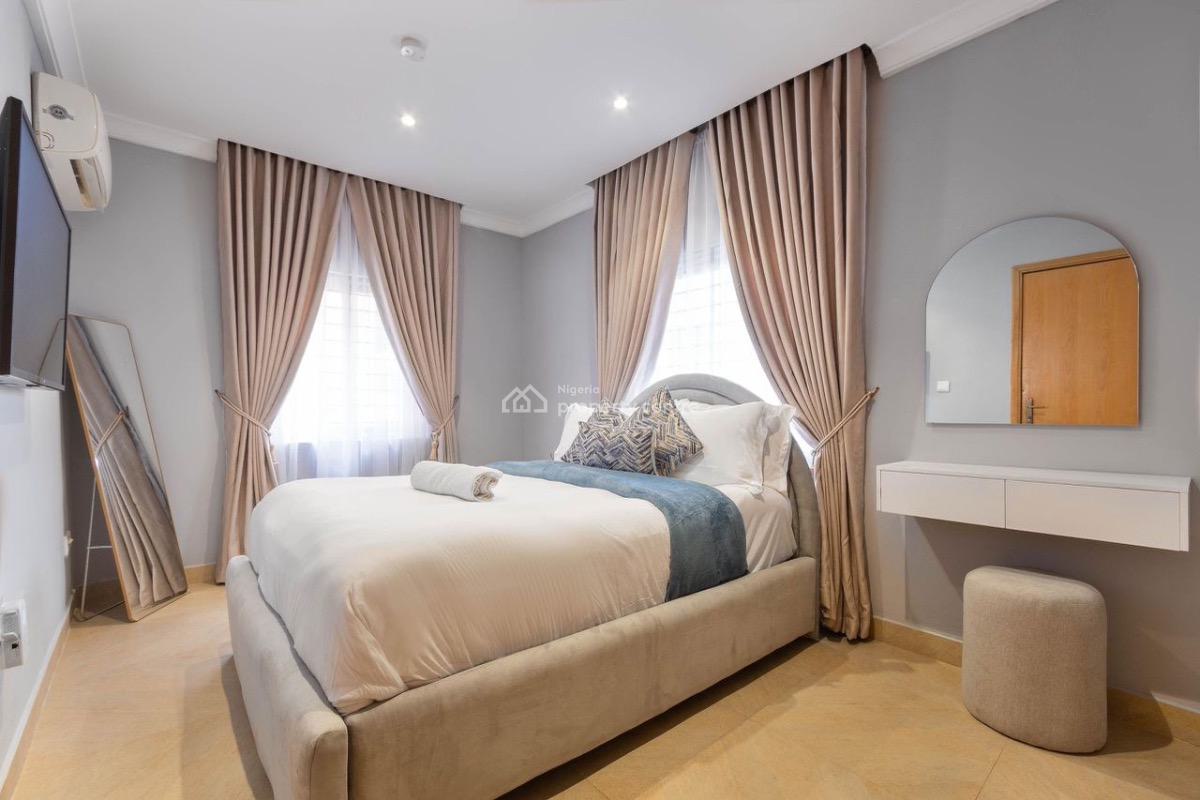 Luxury Two Bedroom with Pool, Lekki Phase 1, Lekki, Lagos, Flat / Apartment Short Let