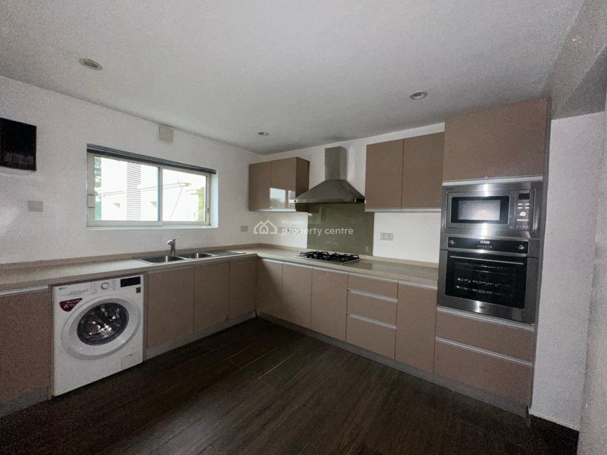 3 Bedroom Apartments with Bq, Old Ikoyi, Ikoyi, Lagos, Flat / Apartment for Rent