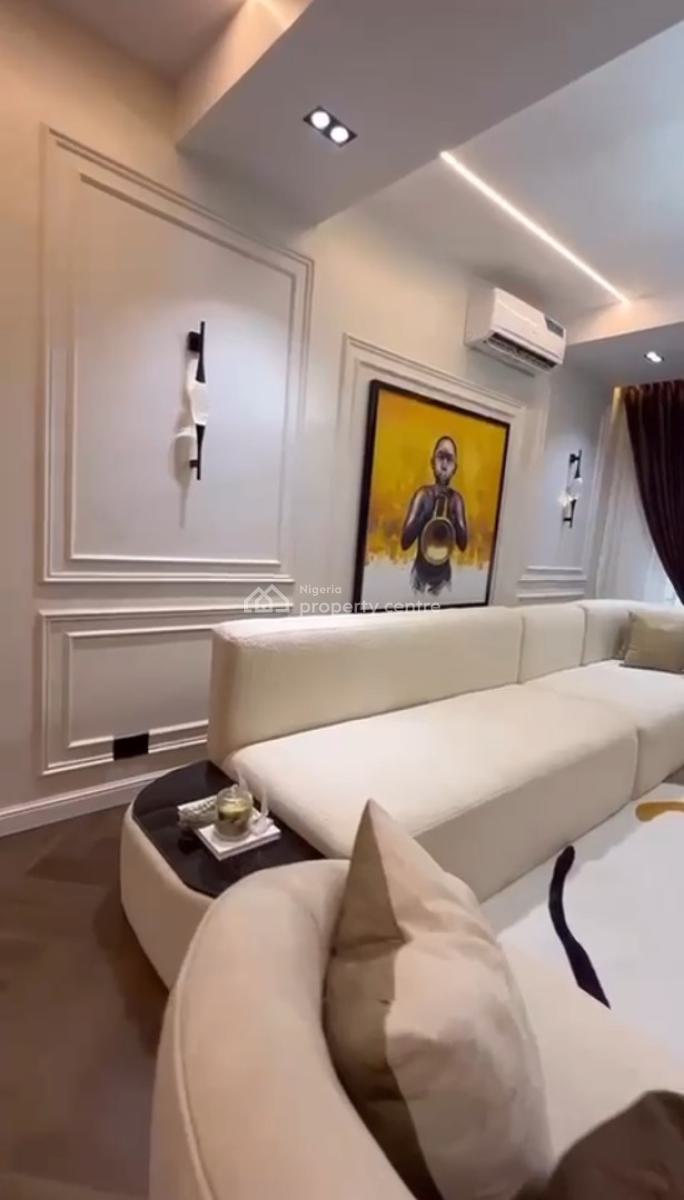 Spacious 3 Bedroom Furnished Apartment, Lekki Phase 1, Lekki, Lagos, Flat / Apartment Short Let