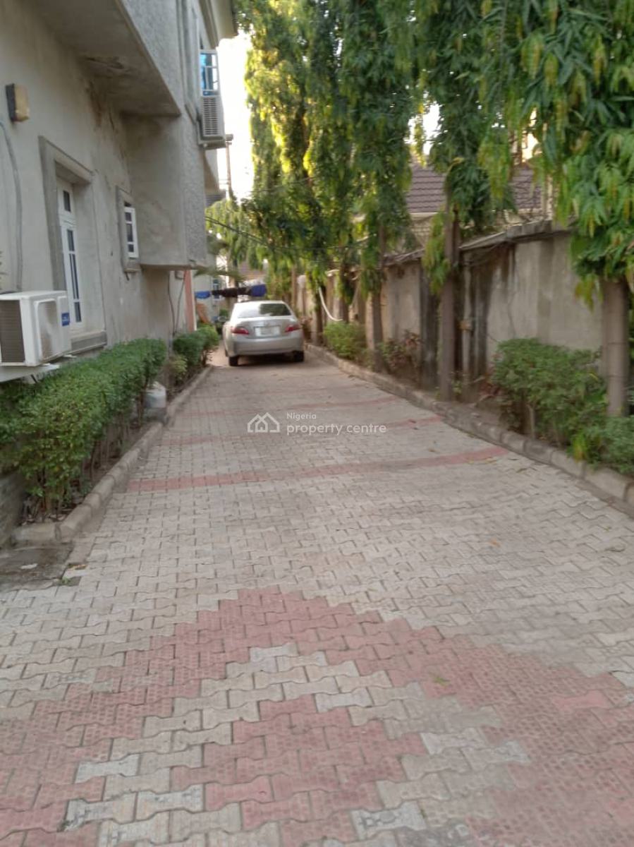 a 5bedroom Fully Detached Duplex, Mab Globa Estate, Gwarinpa, Abuja, Detached Duplex for Sale