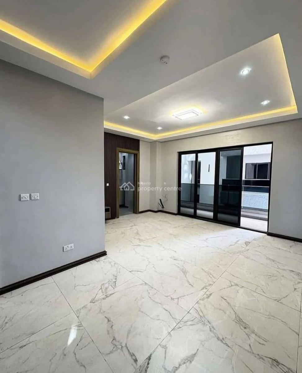Luxury 4 Bedroom Mansionette with a Pool , Gym , Elevator Etc, Lekki Phase 1, Lekki Phase 1, Lekki, Lagos, Flat / Apartment for Sale