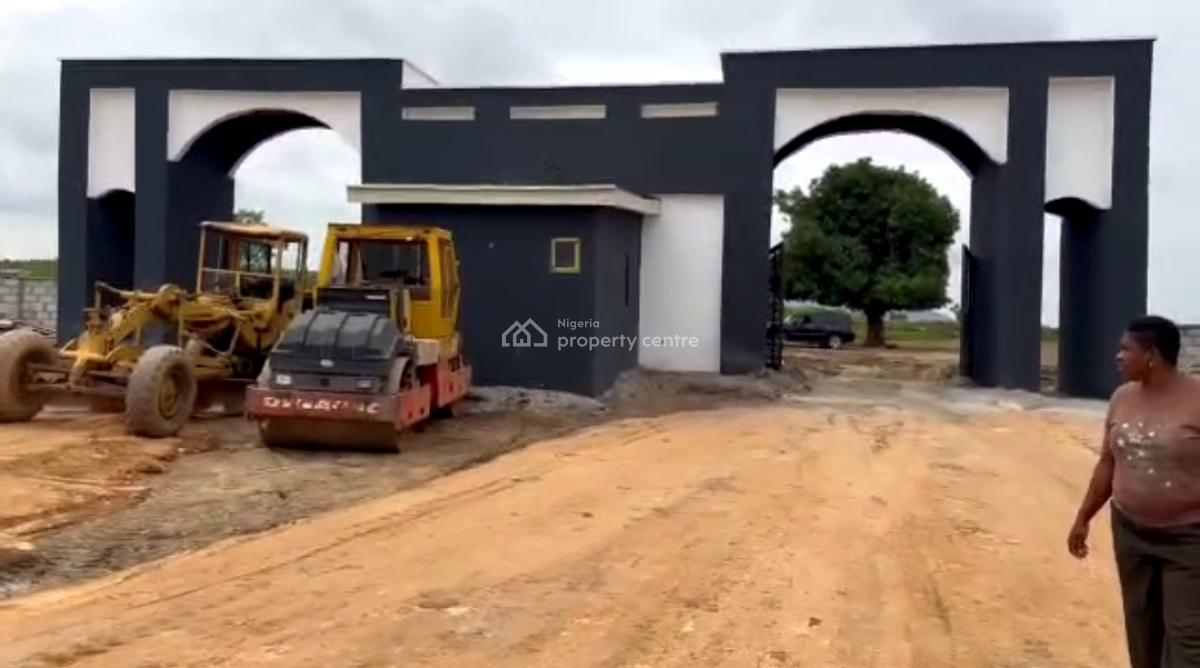 The First and Best Residential, Commercial and Resort Estate with Cofo, Gwagwalada, 5 Minutes Drive From Airport, 10 Minutes Drive From Lugbe, Lugbe District, Abuja, Residential Land for Sale