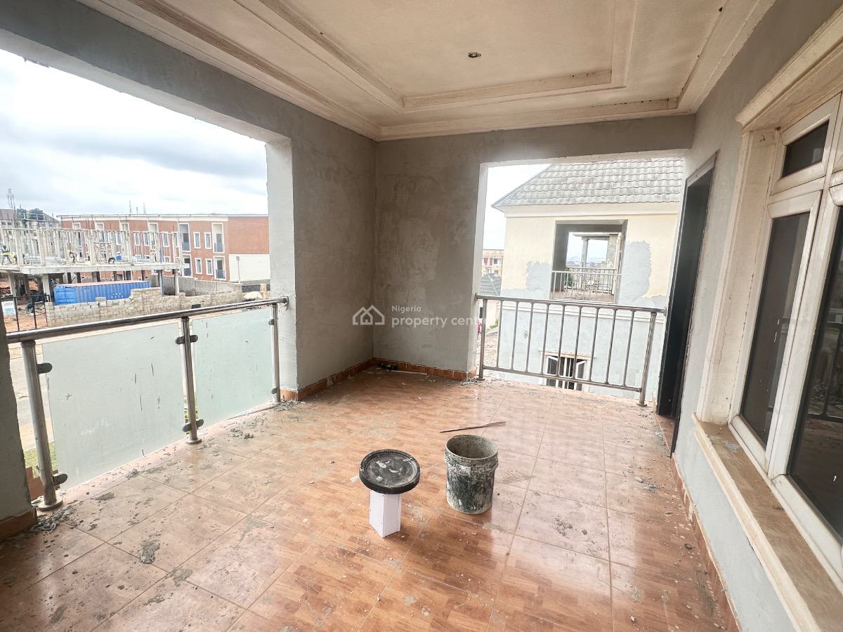 Massive 5 Bedrooms Semi-detached Duplex with Private Compound, Asokoro District, Abuja, Semi-detached Duplex for Rent