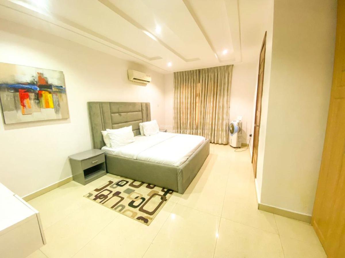 Luxury Fully Furnished 3bedrooms Flat, Off Admiralty Road, Lekki Phase 1, Lekki, Lagos, Flat / Apartment for Rent