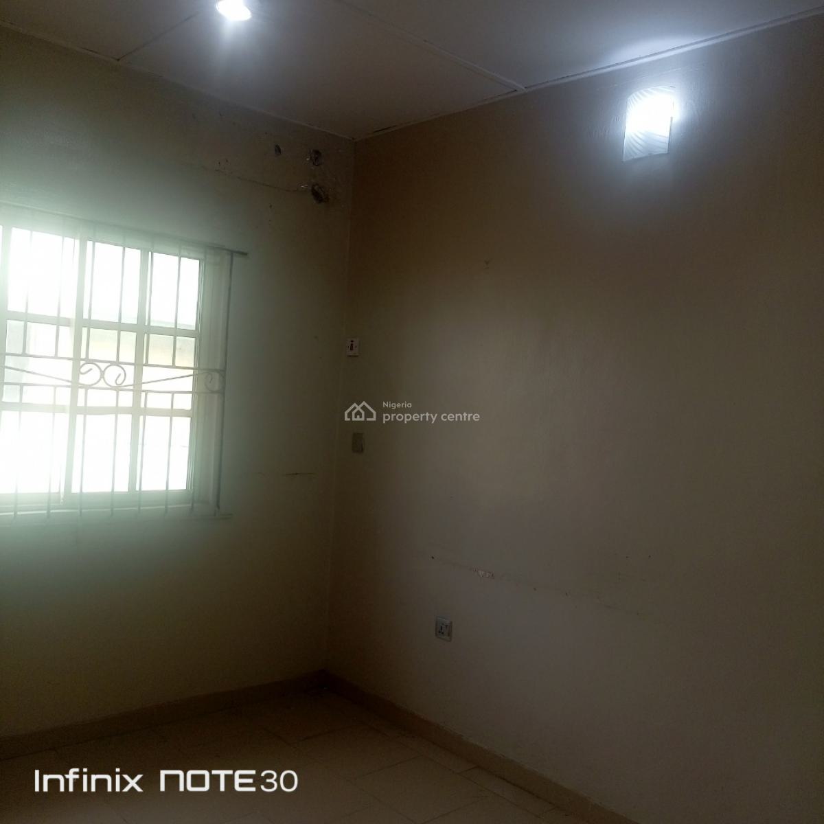 2 Bedroom Mini Flat, Magodo Phase2, Gra Phase 2, Magodo, Lagos, Mini Flat (room and Parlour) for Rent