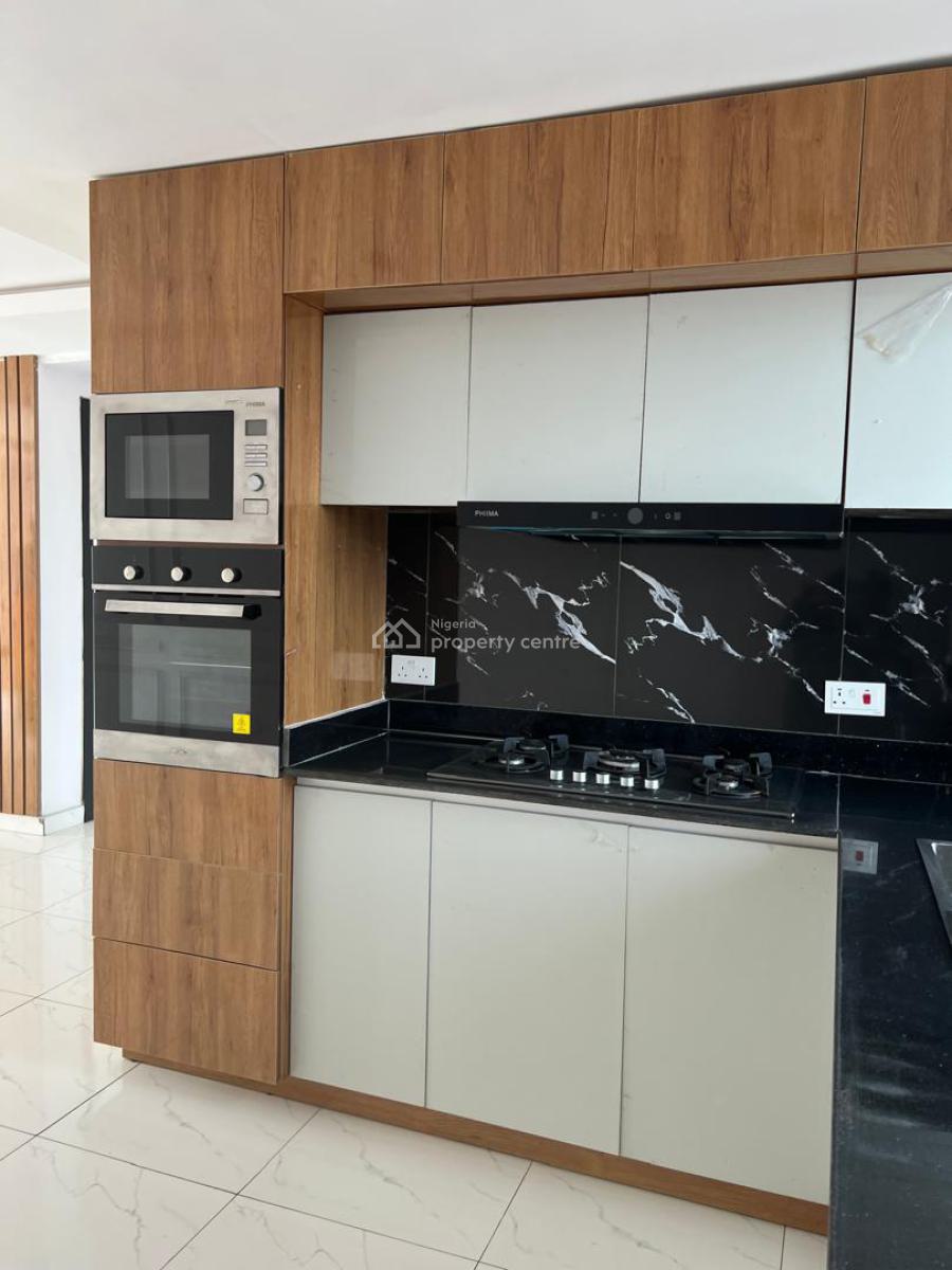 Very Neat 2 Bedroom Penthouse with a Balcony and Good View, Agungi, Lekki, Lagos, Flat / Apartment for Rent
