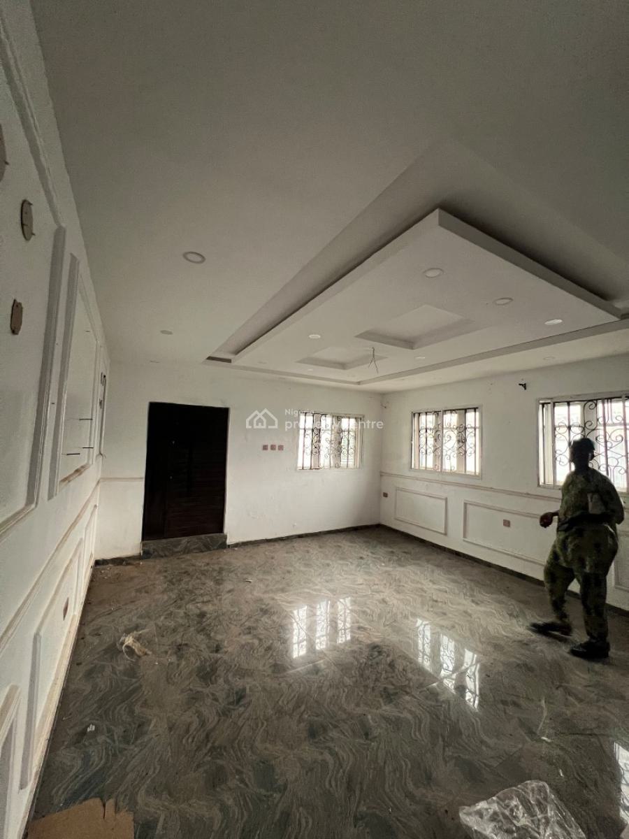 Twice Bungalows on a Standard Plot --- Perfect for Living & Earning!, Ologuneru, Ibadan, Oyo, Flat / Apartment for Sale