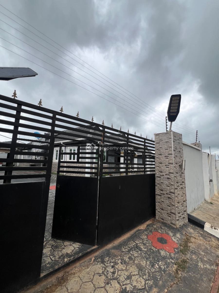 Twice Bungalows on a Standard Plot --- Perfect for Living & Earning!, Ologuneru, Ibadan, Oyo, Flat / Apartment for Sale