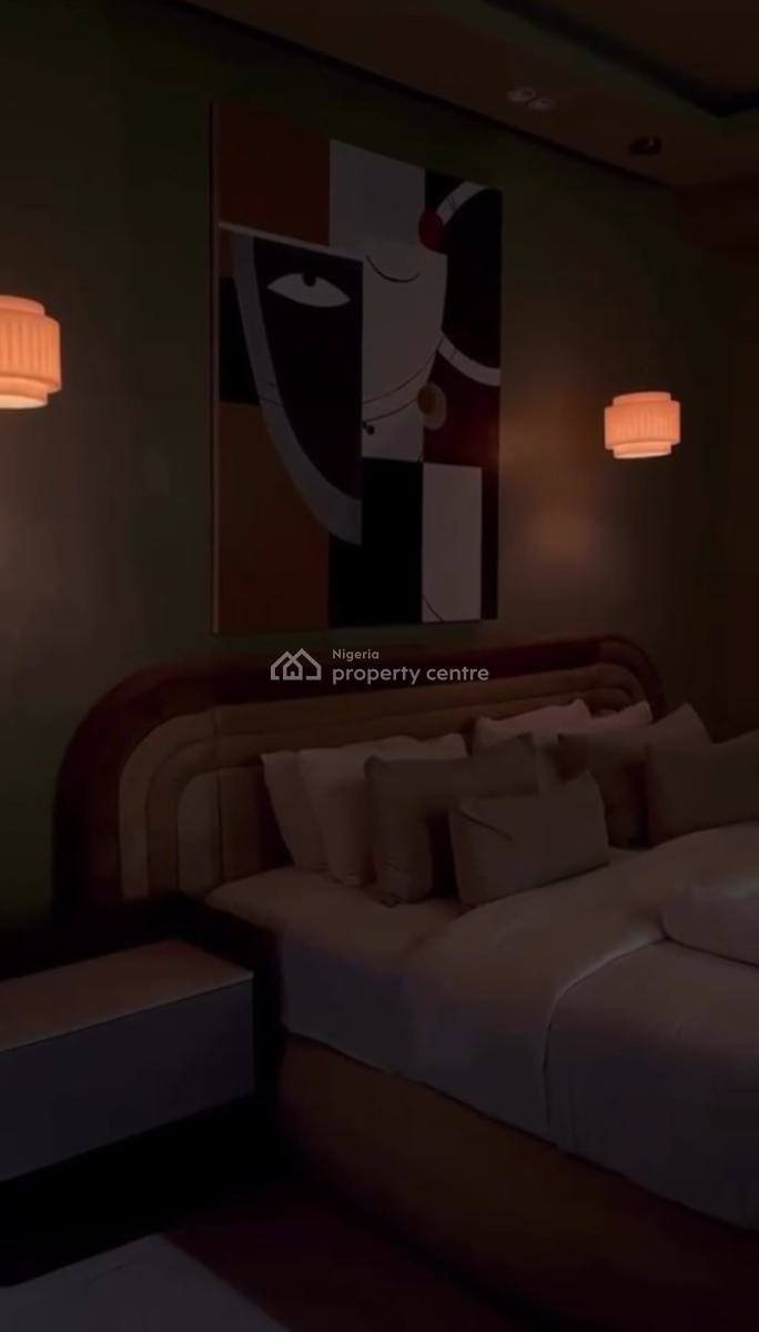 Minimalist 2 Bedroom Maisonette (furnished and Well Lit), Lekki Phase 1, Lekki, Lagos, Flat / Apartment Short Let