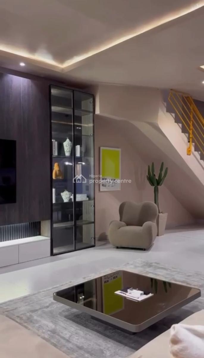 Minimalist 2 Bedroom Maisonette (furnished and Well Lit), Lekki Phase 1, Lekki, Lagos, Flat / Apartment Short Let