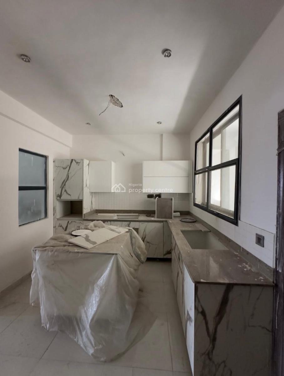 2-bedroom Maisonette, Off Freedom Way, Lekki Phase 1, Lekki, Lagos, Flat / Apartment for Rent