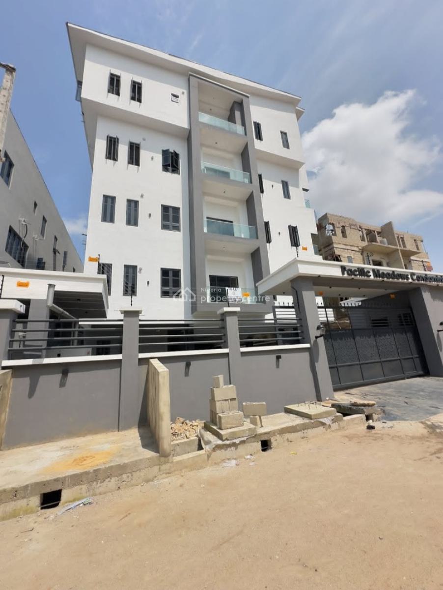 Newly Built and Serviced with 24/7 Power Supply 2 Bedroom En-suite Fla, Lekki Phase 1, Lekki, Lagos, Flat / Apartment for Rent