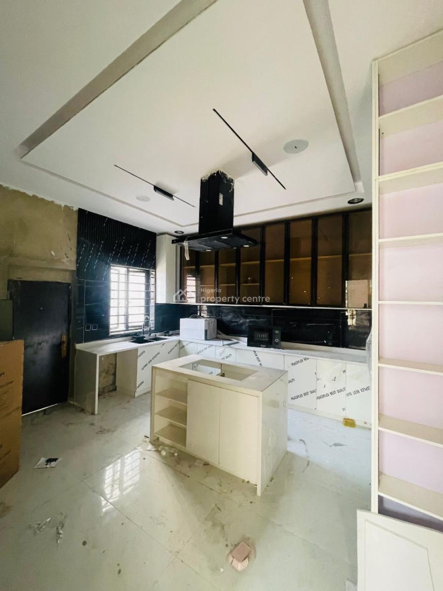 5 Bedroom Fully Detached Duplex with Bq, Orchid Road, Lekki, Lagos, Detached Duplex for Sale