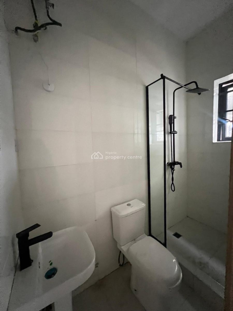 Serviced 2 Bedroom Apartment with Open Plan Kitchen, Lekki Phase 1, Lekki, Lagos, Flat / Apartment for Rent