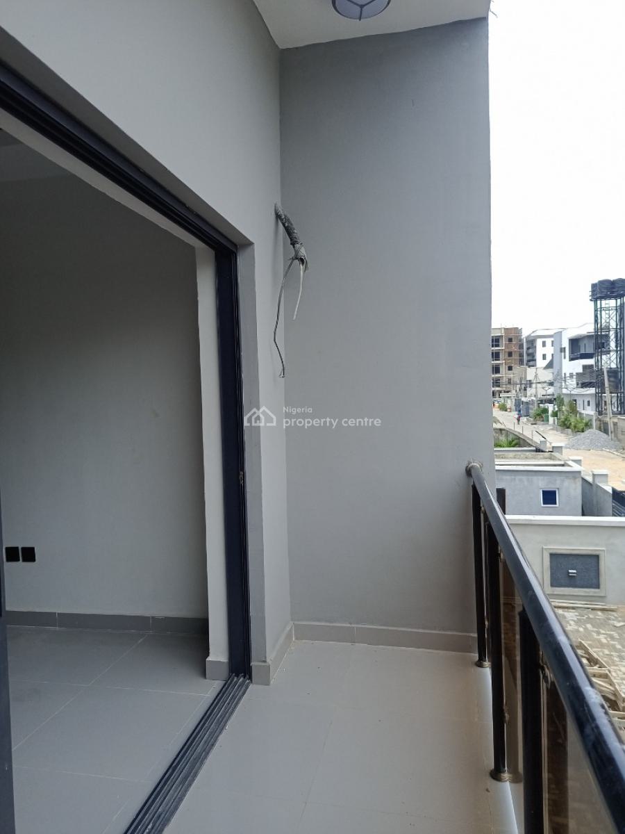 Luxury Built Spacious 2 Bedroom Apartments, Ikate, Lekki Phase 2, Lekki, Lagos, Block of Flats for Sale