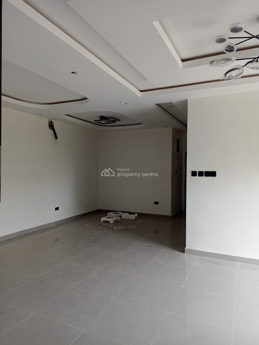 Luxury Built Spacious 2 Bedroom Apartments, Ikate, Lekki Phase 2, Lekki, Lagos, Block of Flats for Sale