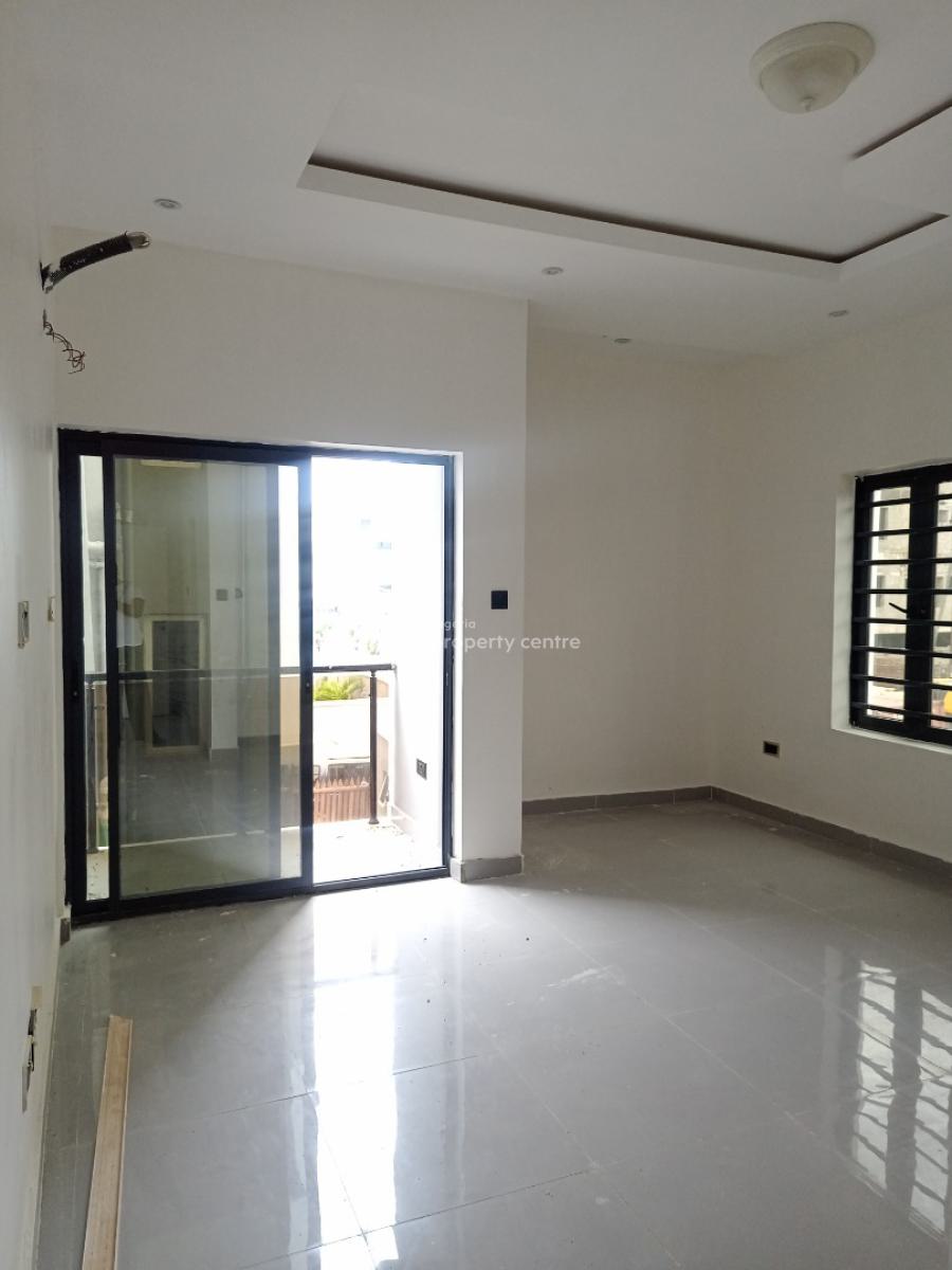 Luxury Built Spacious 2 Bedroom Apartments, Ikate, Lekki Phase 2, Lekki, Lagos, Block of Flats for Sale