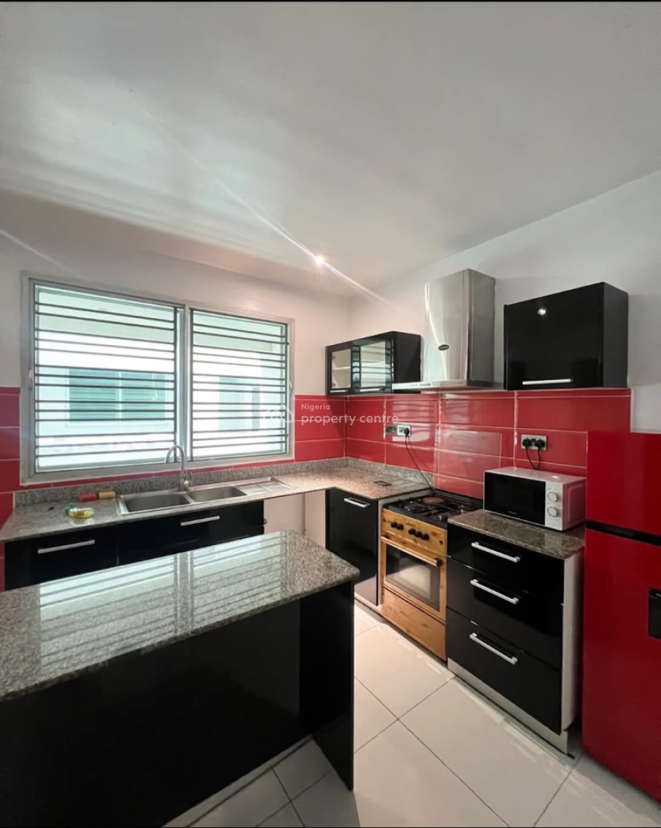 Exquisite 2 Bedroom Maisonette in a Serviced Court, Off Nike Art Gallery Road, Lekki Phase 1, Lekki, Lagos, Flat / Apartment for Rent