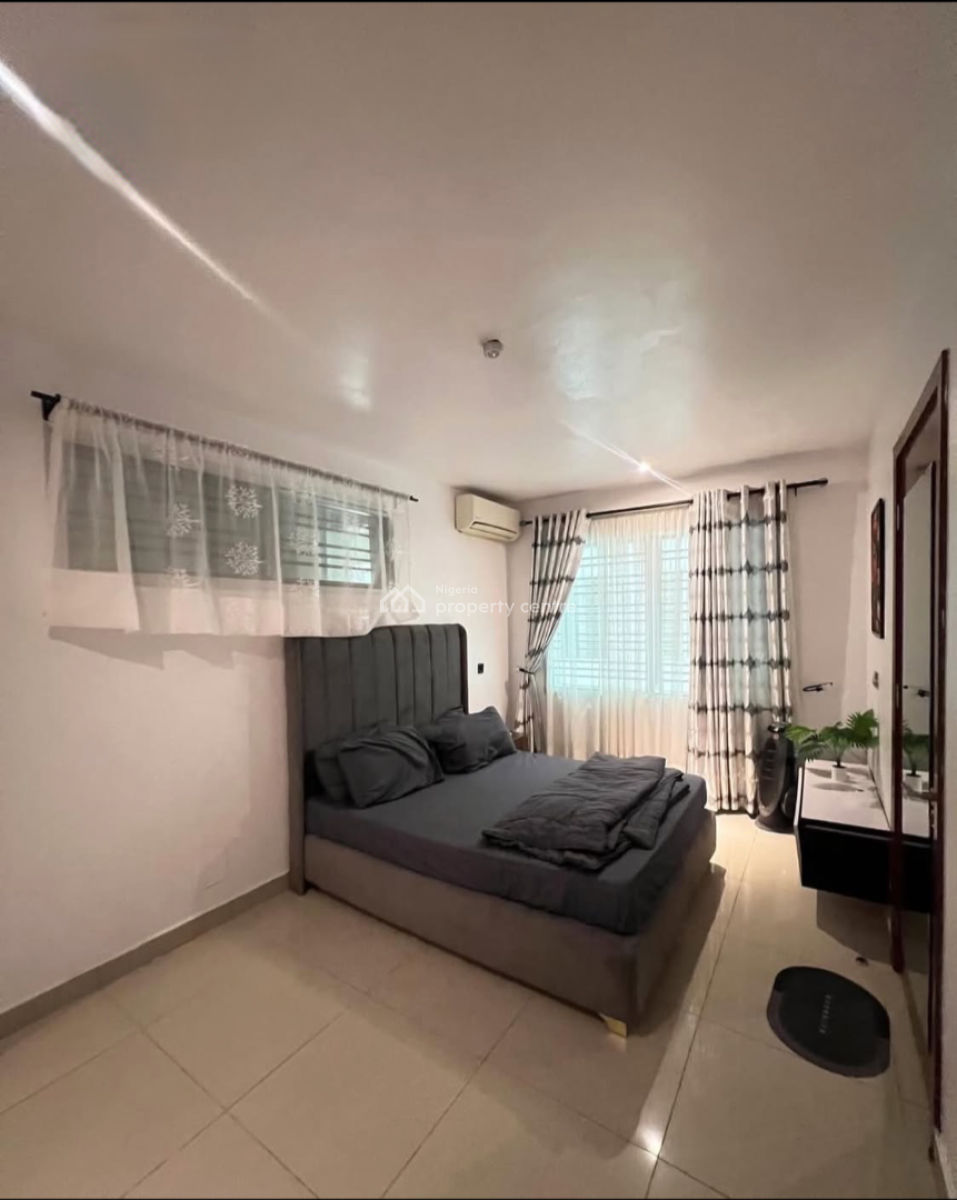 Exquisite 2 Bedroom Maisonette in a Serviced Court, Off Nike Art Gallery Road, Lekki Phase 1, Lekki, Lagos, Flat / Apartment for Rent