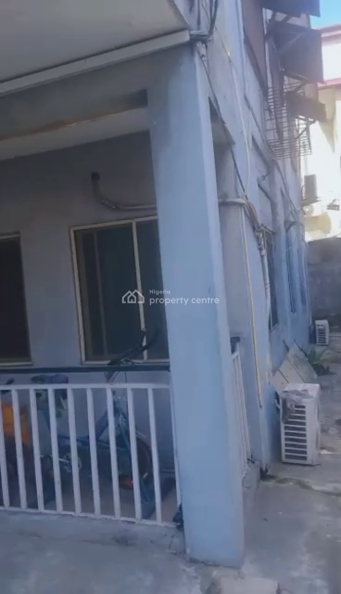 2 Sets of 3 Bedroom Flat, Surulere, Lagos, Block of Flats for Sale