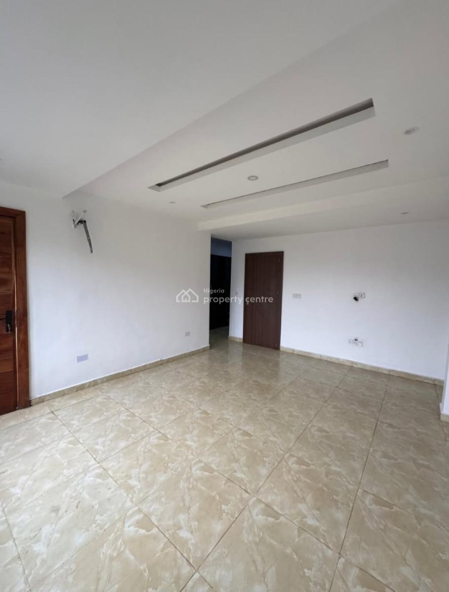 Newly Built and Serviced with 24/7 Power Supply 4 Bedroom En-suite Tow, Lekki Phase 1, Lekki, Lagos, House for Rent