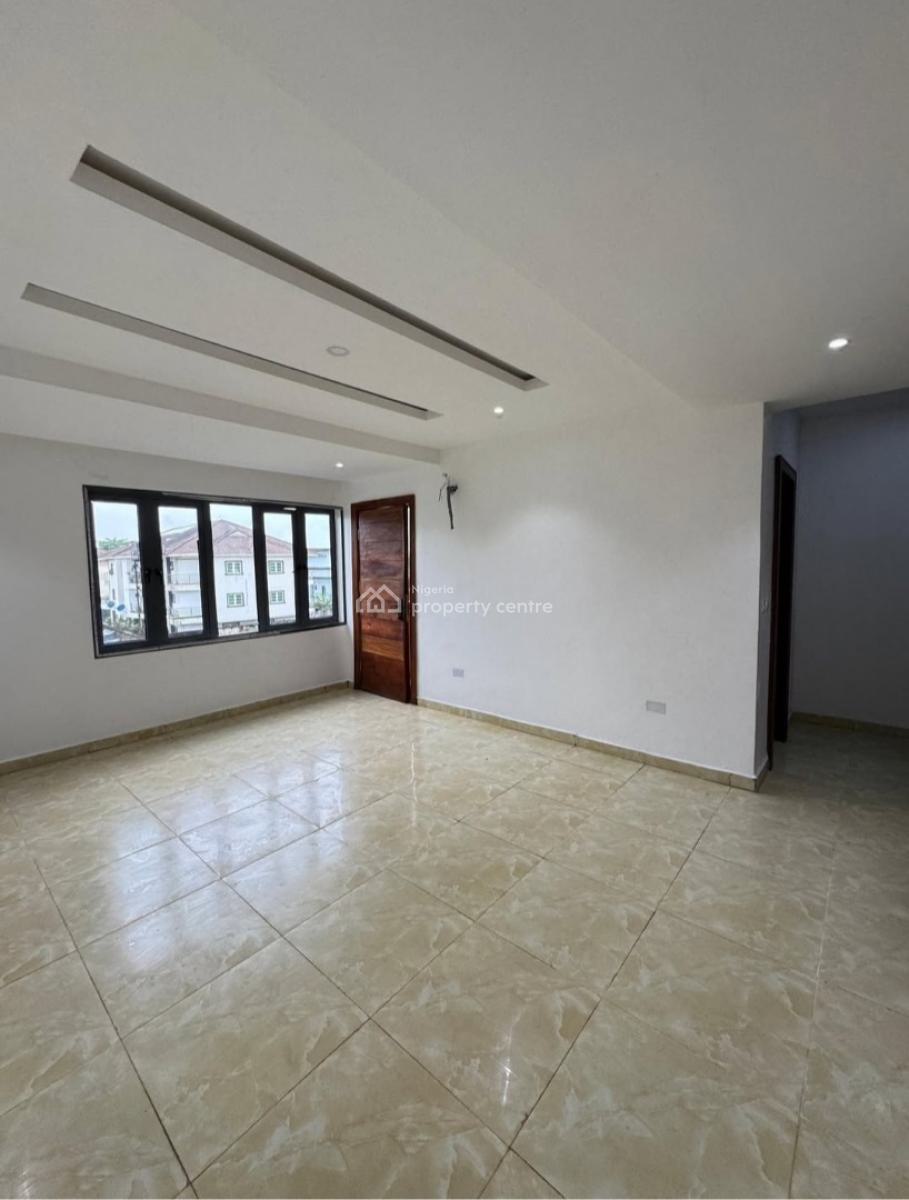 Newly Built and Serviced with 24/7 Power Supply 4 Bedroom En-suite Tow, Lekki Phase 1, Lekki, Lagos, House for Rent