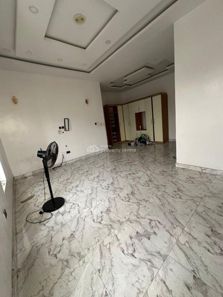 Clean and Spacious One Bedroom Apartment, Osapa, Osapa, Lekki, Lagos, Flat / Apartment for Rent