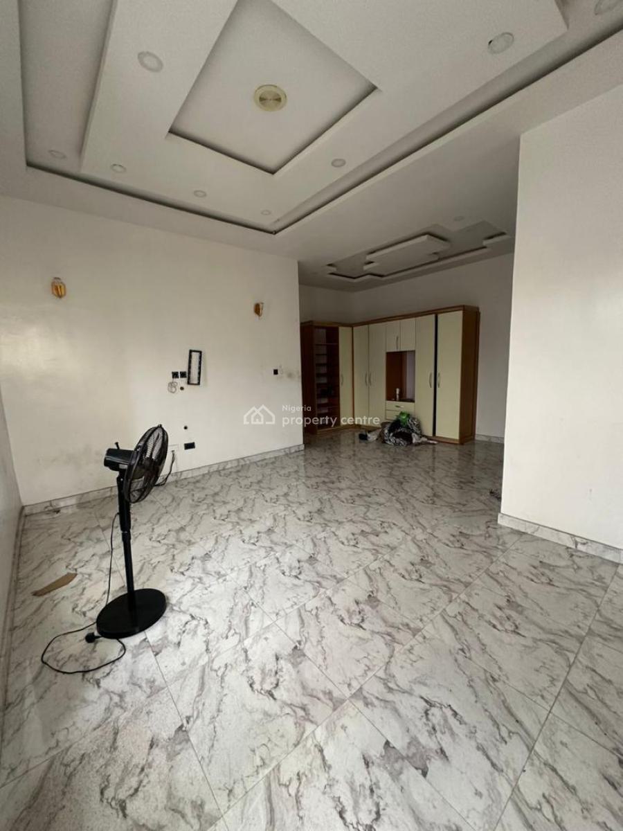 Clean and Spacious One Bedroom Apartment, Osapa, Osapa, Lekki, Lagos, Flat / Apartment for Rent