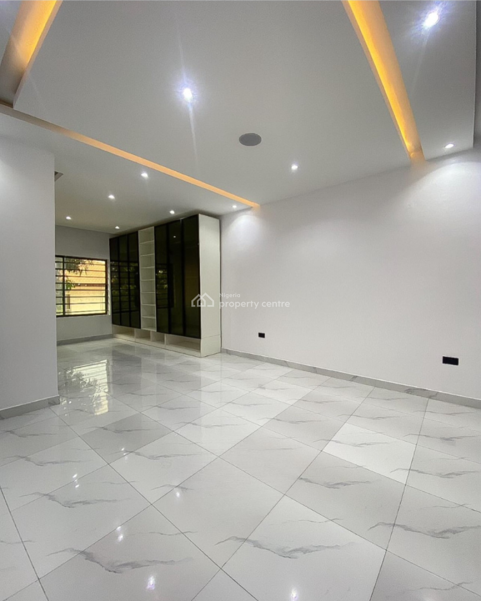 Luxury Fully Serviced 3 Bedroom Apartment with Elevator, Lekki Phase1, Lekki Phase 1, Lekki, Lagos, Flat / Apartment for Sale